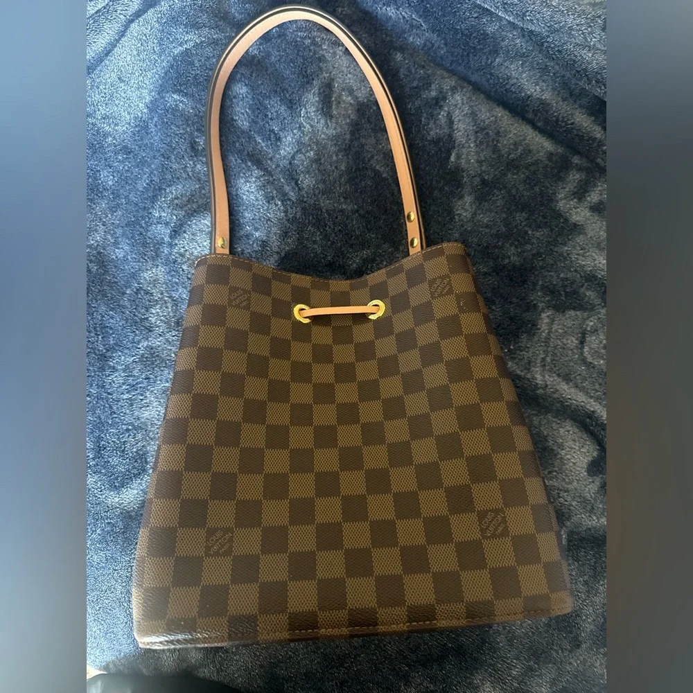 Louis Vuitton NéoNoé MM bucket bag - Pink Damier -Ebene canvas